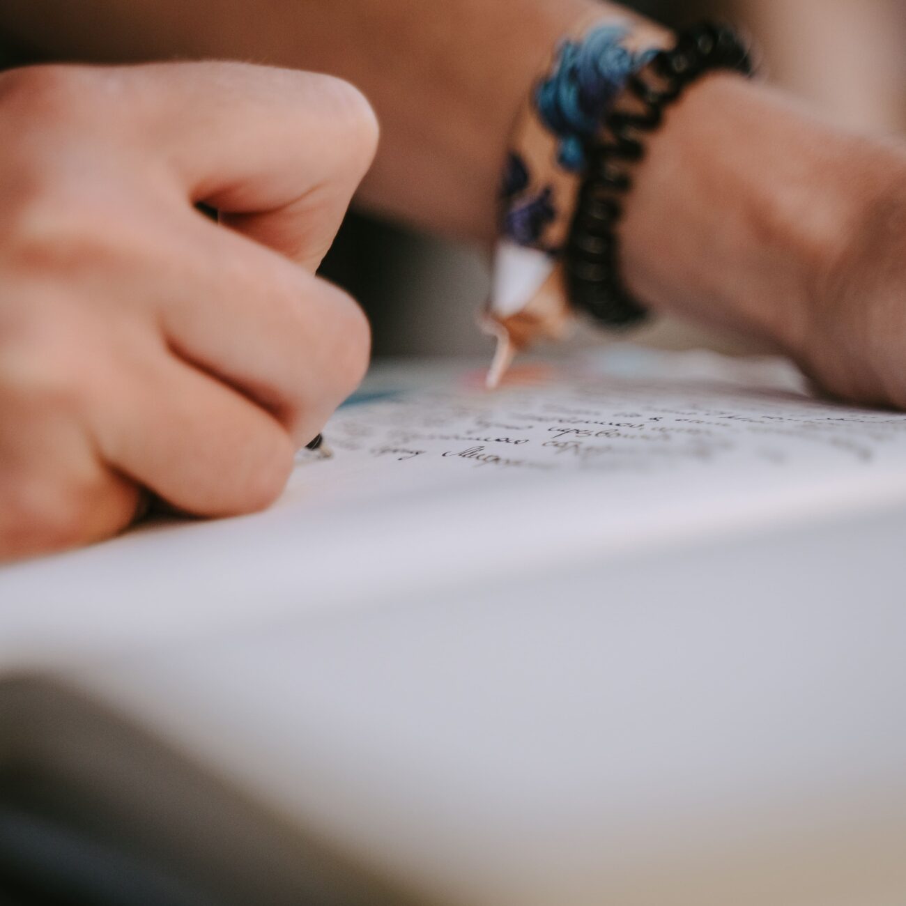 Devenir écrivain : conseils pour lancer sa carrière littéraire